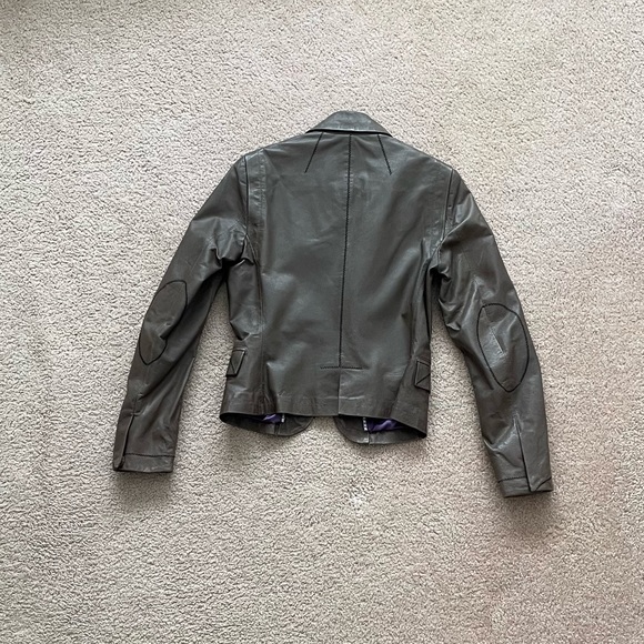 Danier Leather Blazer / Jacket - Taupe with purple lining, Size XS - Picture 3 of 6